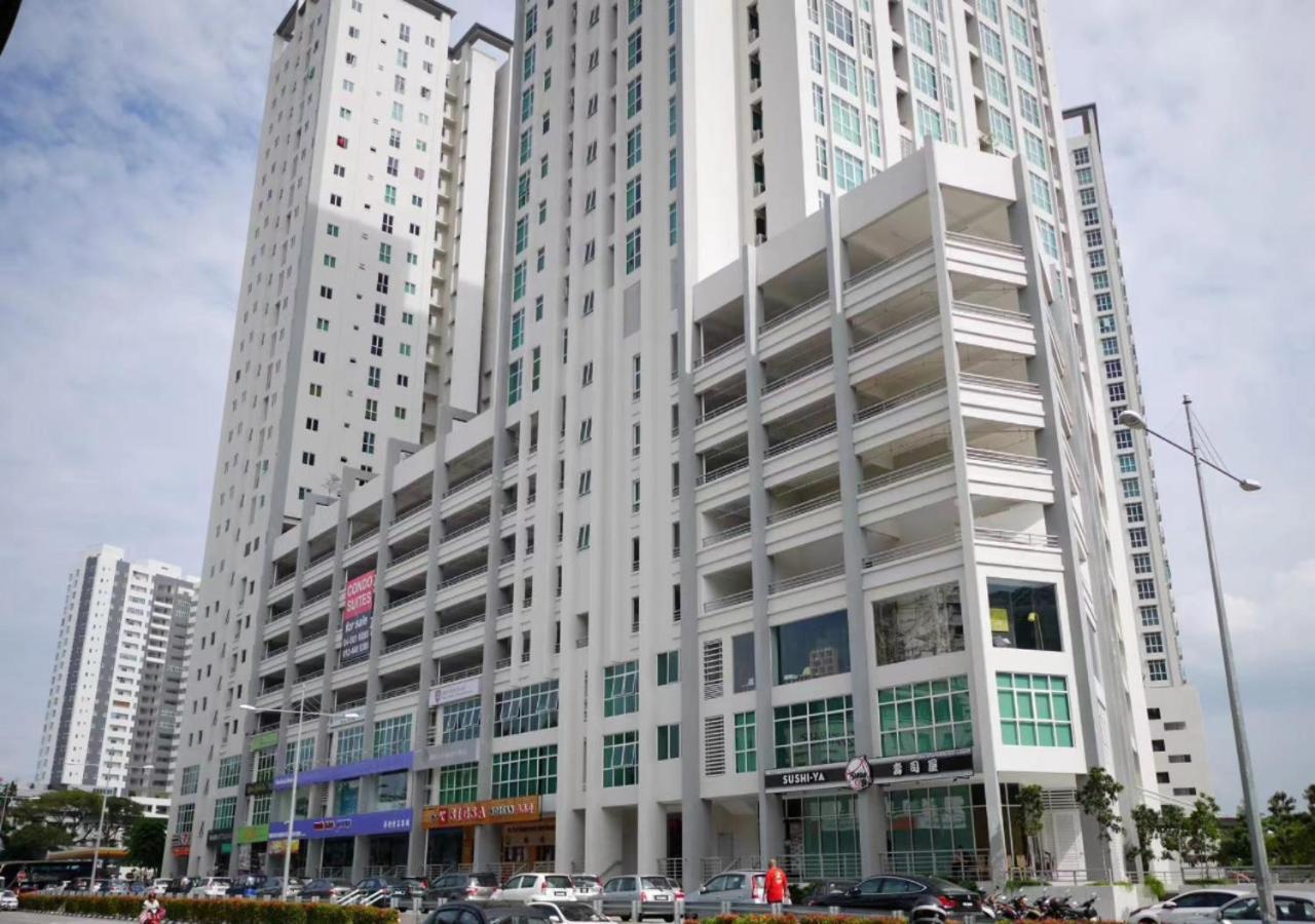 Penang Straits Garden Condominium Georgetown エクステリア 写真